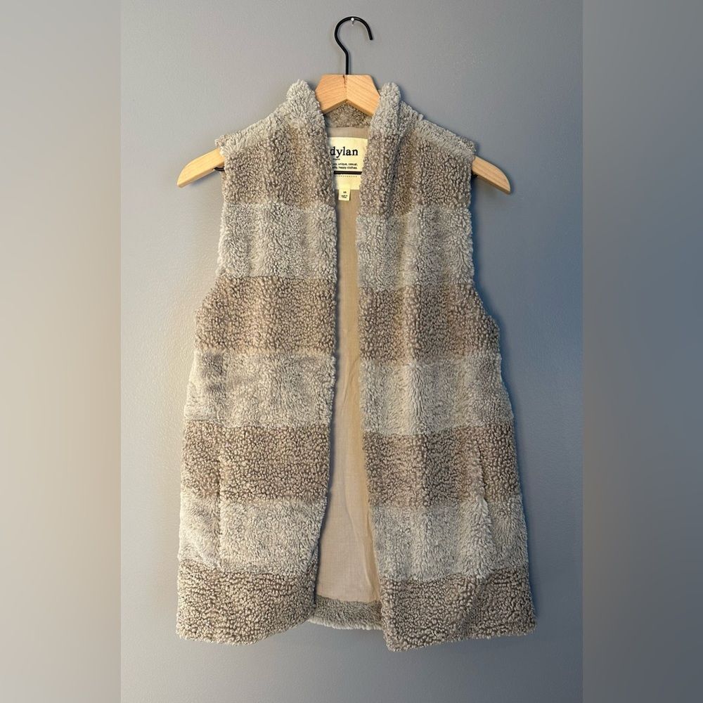 Faux Fur Sherpa Vest - Dylan Los Angeles - XS